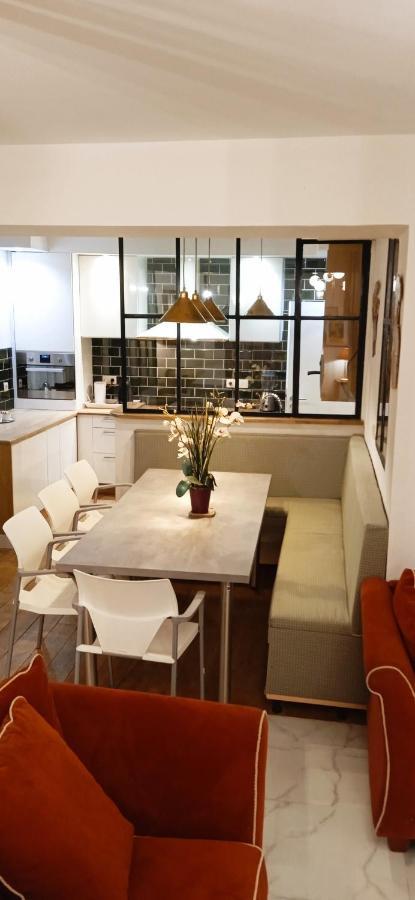 Liege 4420 Rue Jean Jaures 45 Grande Maison Joyeuse Avec Terrasse 30M2 Pour 8 Personnes Maximum Сен-Никола Экстерьер фото