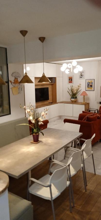 Liege 4420 Rue Jean Jaures 45 Grande Maison Joyeuse Avec Terrasse 30M2 Pour 8 Personnes Maximum Сен-Никола Экстерьер фото
