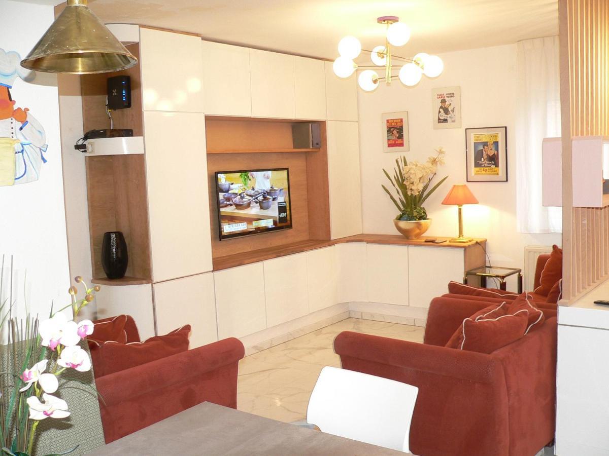 Liege 4420 Rue Jean Jaures 45 Grande Maison Joyeuse Avec Terrasse 30M2 Pour 8 Personnes Maximum Сен-Никола Экстерьер фото