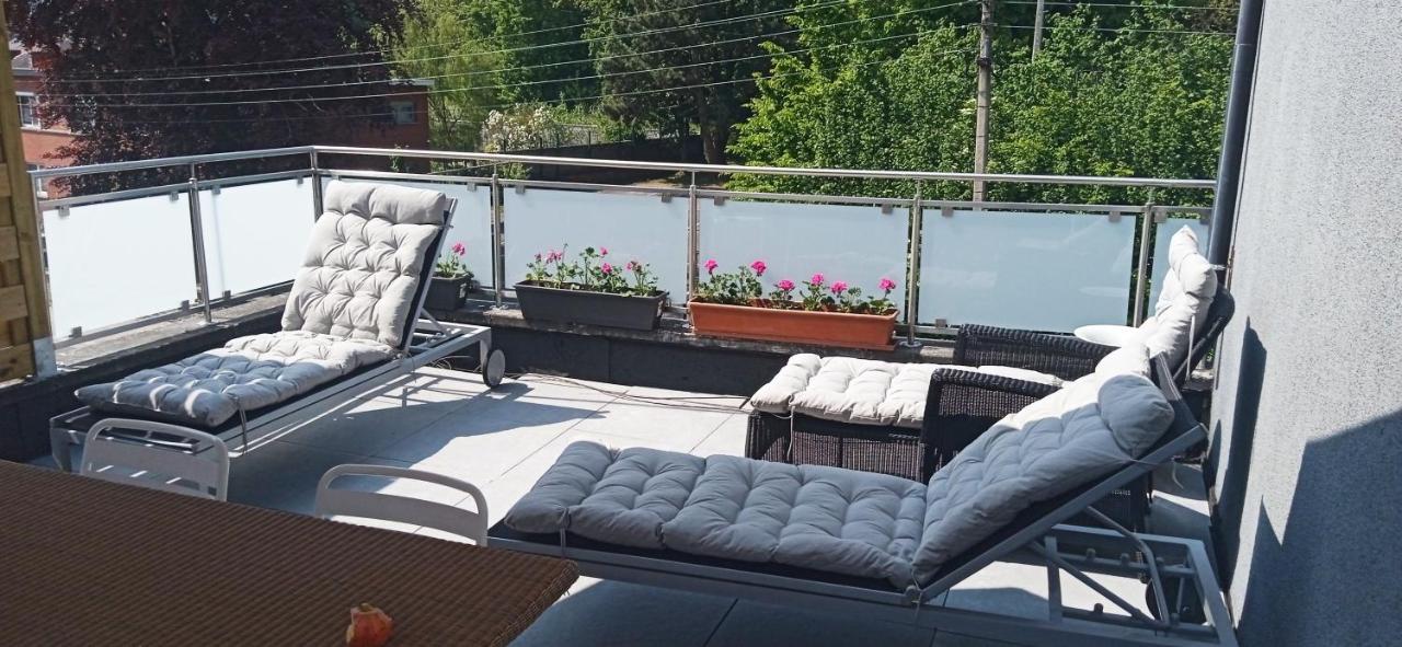 Liege 4420 Rue Jean Jaures 45 Grande Maison Joyeuse Avec Terrasse 30M2 Pour 8 Personnes Maximum Сен-Никола Экстерьер фото